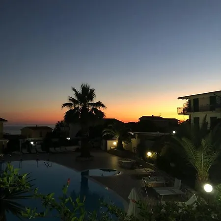 Parco Meridiana Lejlighed *