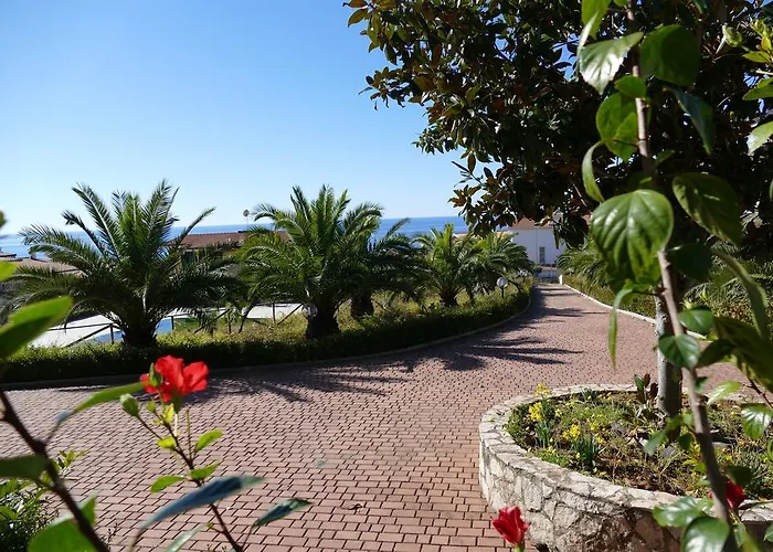 Parco Meridiana * סקליאה